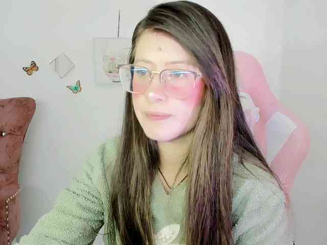 ZooeyBelair webcam