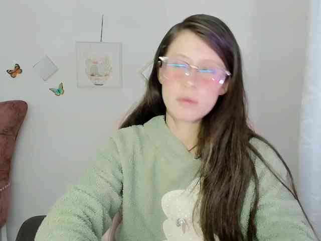 ZooeyBelair webcam