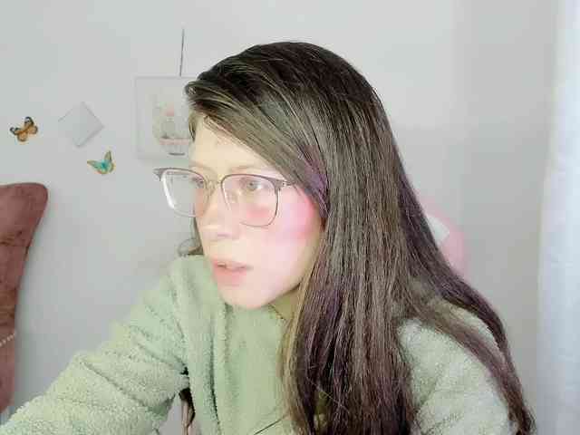 ZooeyBelair webcam