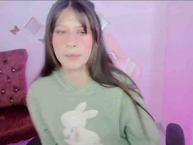 ZooeyBelair webcam