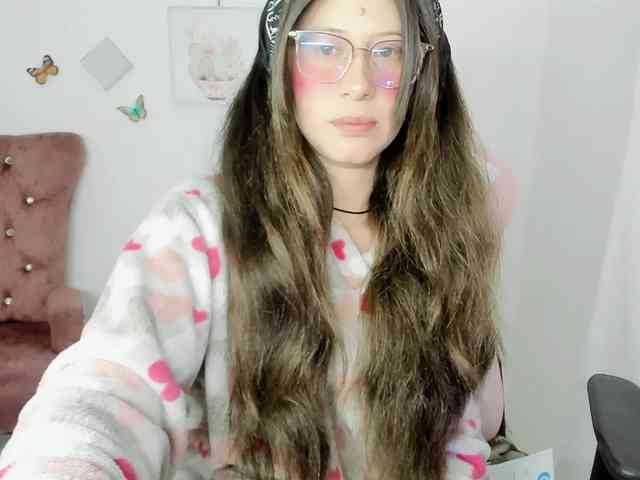 ZooeyBelair webcam
