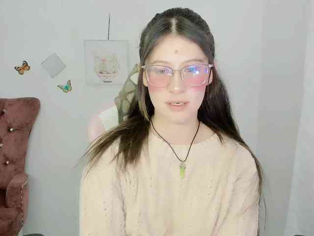 ZooeyBelair webcam