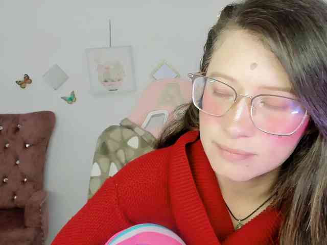 ZooeyBelair webcam