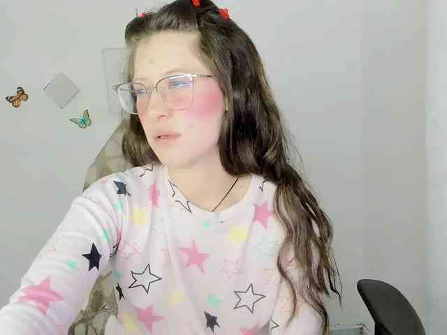 ZooeyBelair webcam