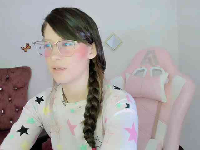 ZooeyBelair ZooeyBelair