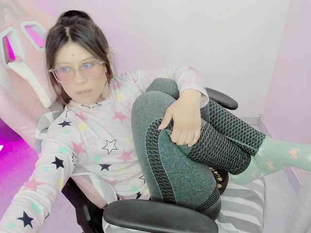 ZooeyBelair webcam