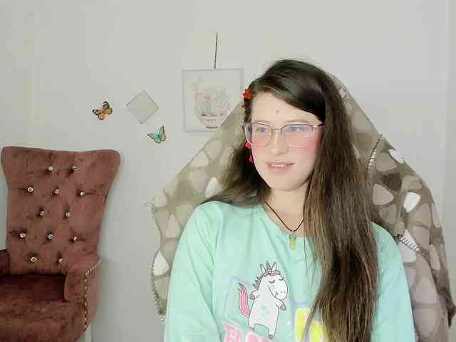 ZooeyBelair webcam