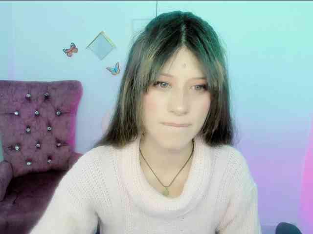 ZooeyBelair webcam