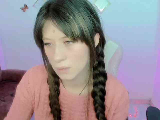 ZooeyBelair webcam