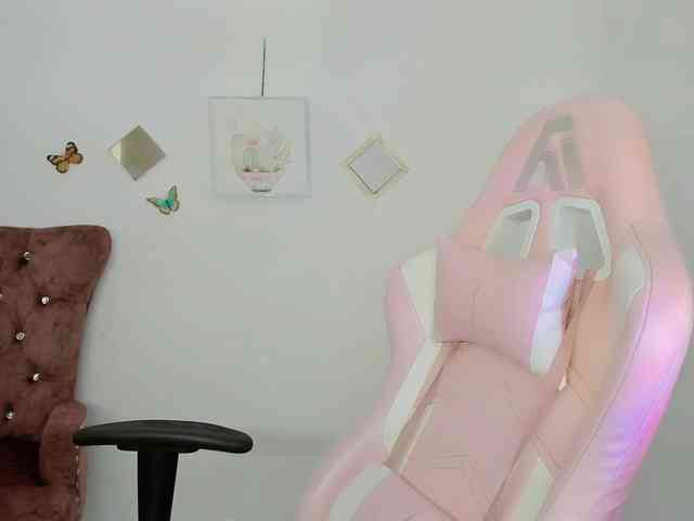 ZooeyBelair ZooeyBelair