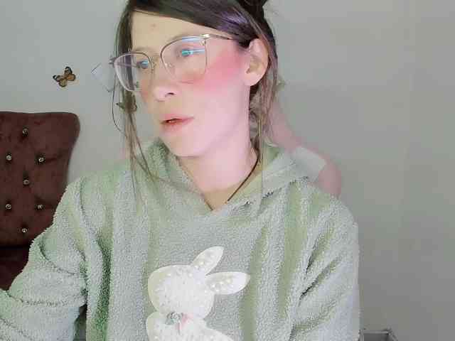 ZooeyBelair webcam