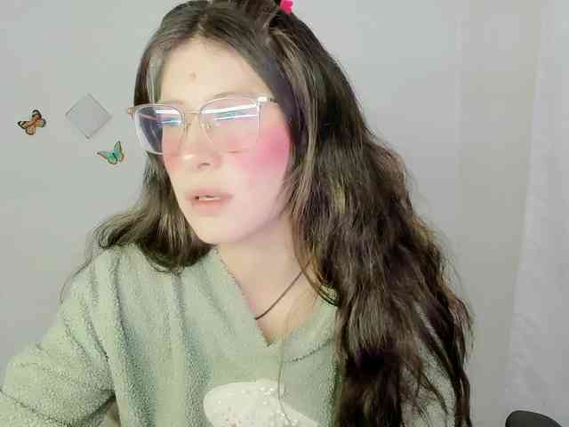 ZooeyBelair webcam