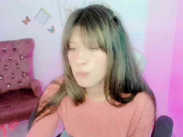 ZooeyBelair webcam