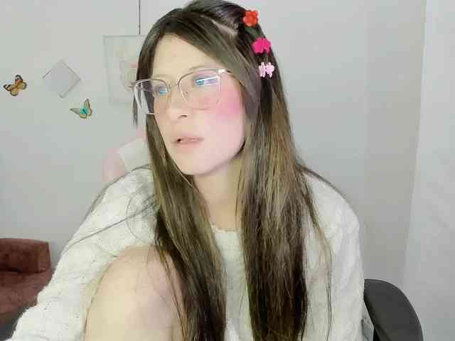 ZooeyBelair webcam
