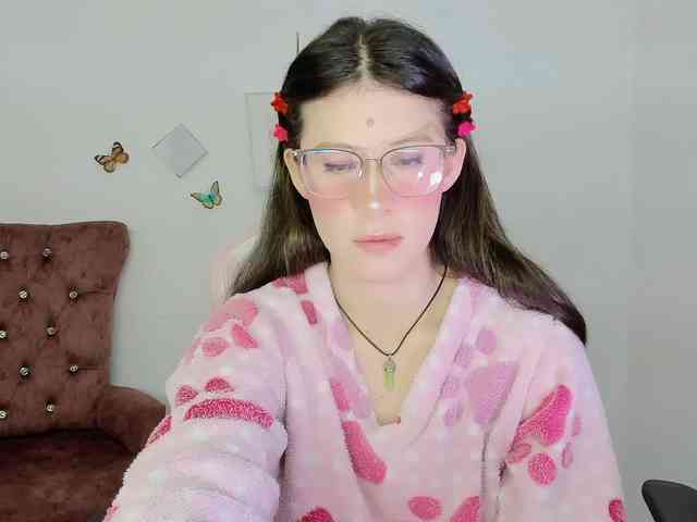 ZooeyBelair webcam