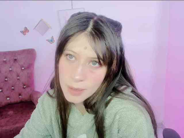 ZooeyBelair webcam