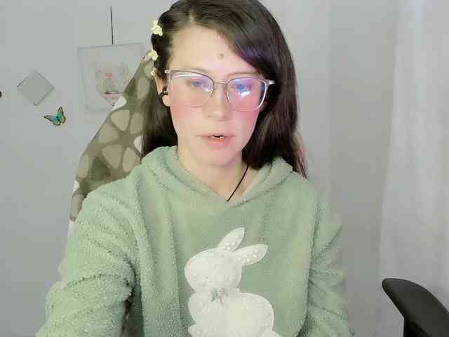 ZooeyBelair webcam