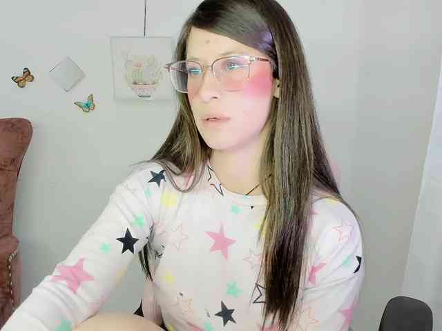 ZooeyBelair webcam