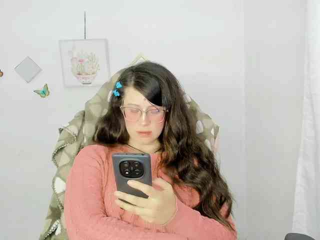 ZooeyBelair webcam