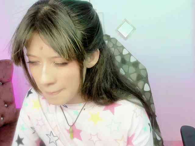 ZooeyBelair webcam
