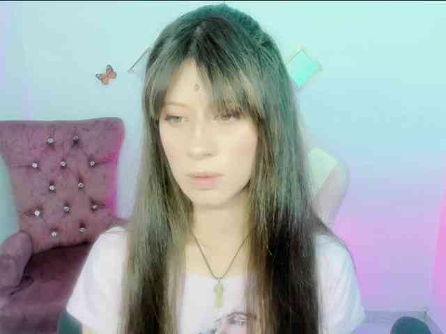 ZooeyBelair webcam