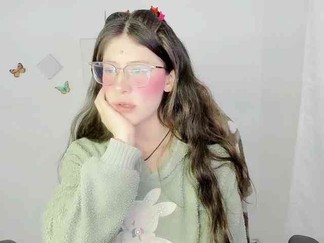 ZooeyBelair webcam