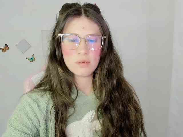 ZooeyBelair webcam