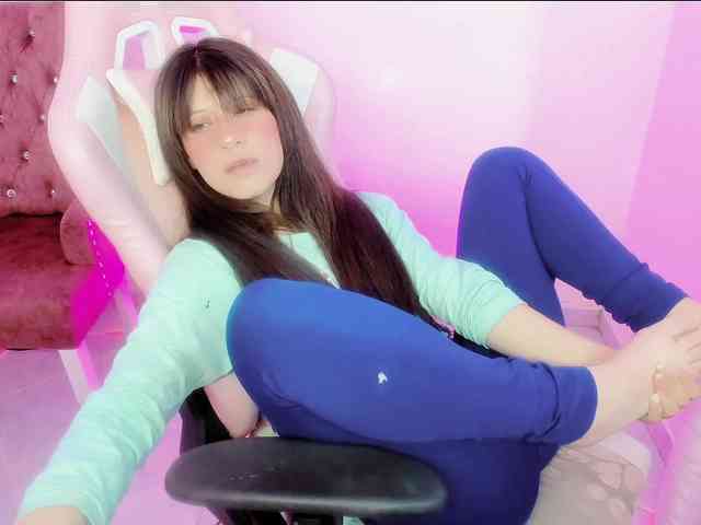 ZooeyBelair webcam