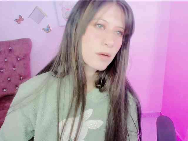 ZooeyBelair webcam