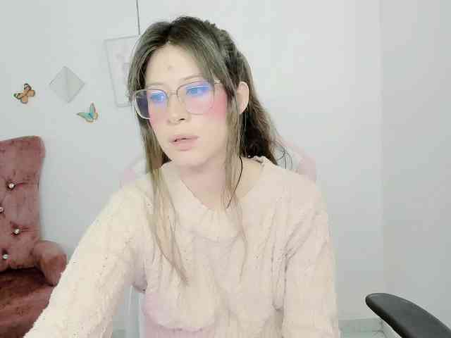 ZooeyBelair webcam