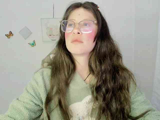 ZooeyBelair webcam