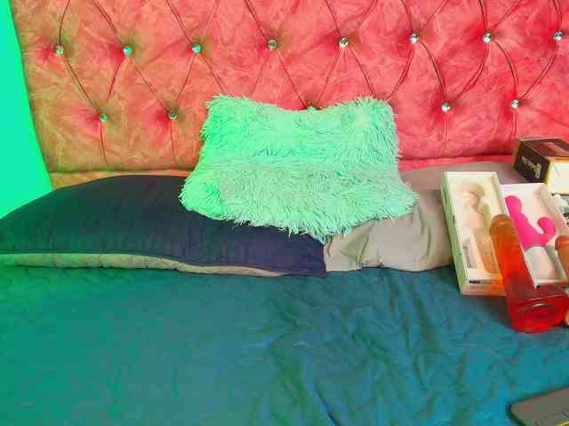 Imvioletteblue webcam