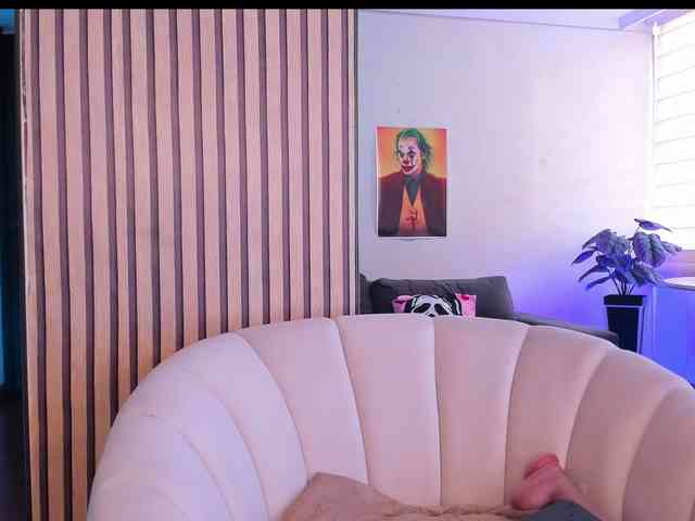 Milanna-smirnov webcam