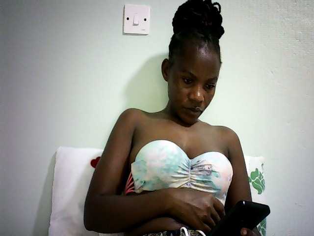 Pierra77's BongaCams show and profile