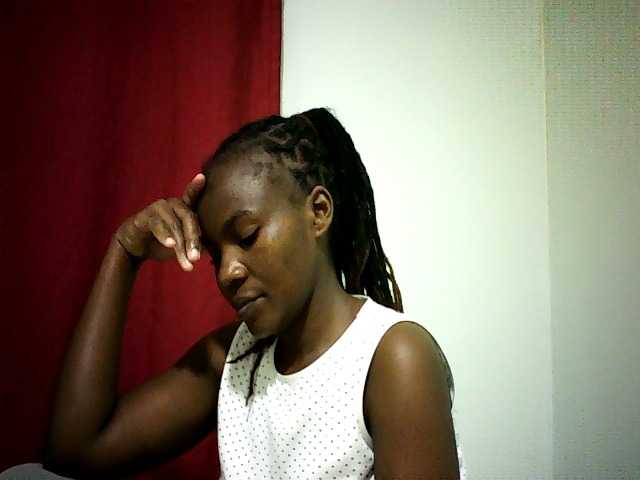 Pierra77's BongaCams show and profile