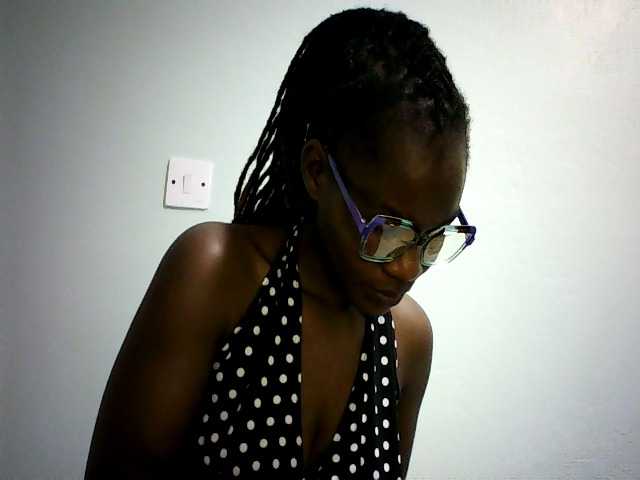 Pierra77 webcam bongacams model stream image