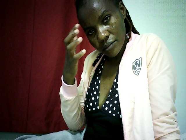 Pierra77's BongaCams show and profile