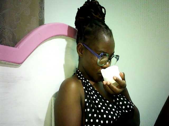 Pierra77's BongaCams show and profile