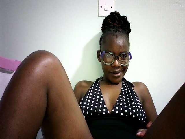 Pierra77's BongaCams show and profile