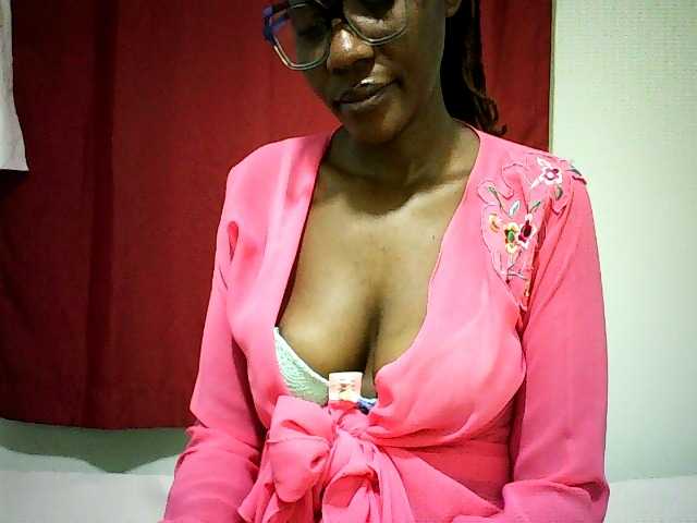 Pierra77's BongaCams show and profile