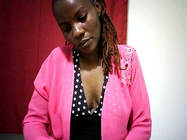 Pierra77's BongaCams show and profile