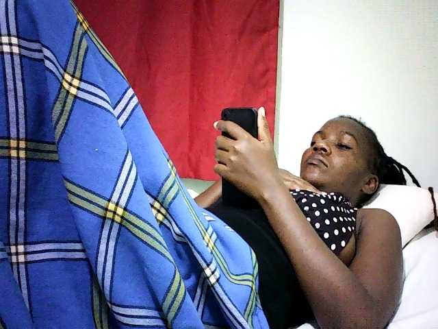 Pierra77's BongaCams show and profile