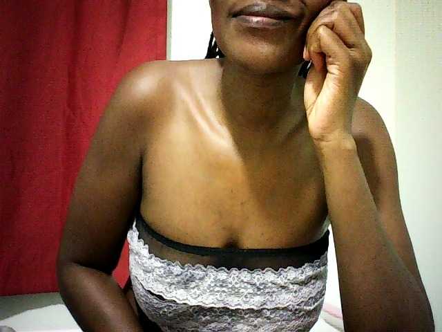 Pierra77's BongaCams show and profile