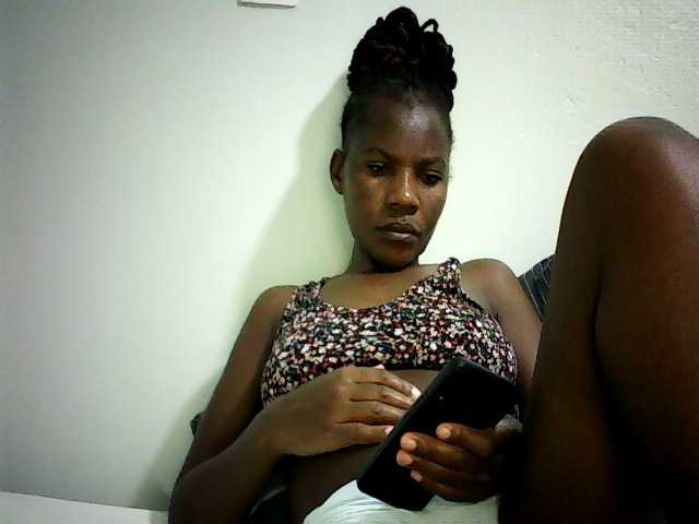 Pierra77's BongaCams show and profile