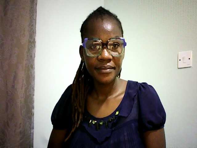 Pierra77 webcam bongacams model stream image