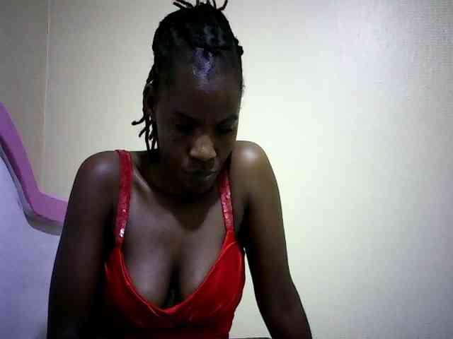 Pierra77 webcam