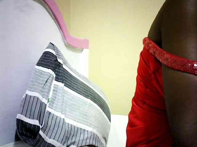 Pierra77 webcam
