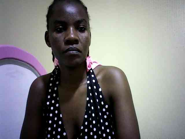 Pierra77 webcam