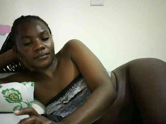 Pierra77 webcam