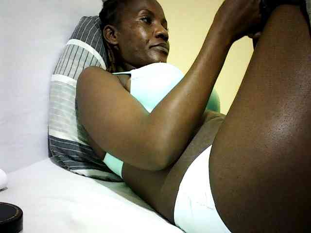 Pierra77 webcam
